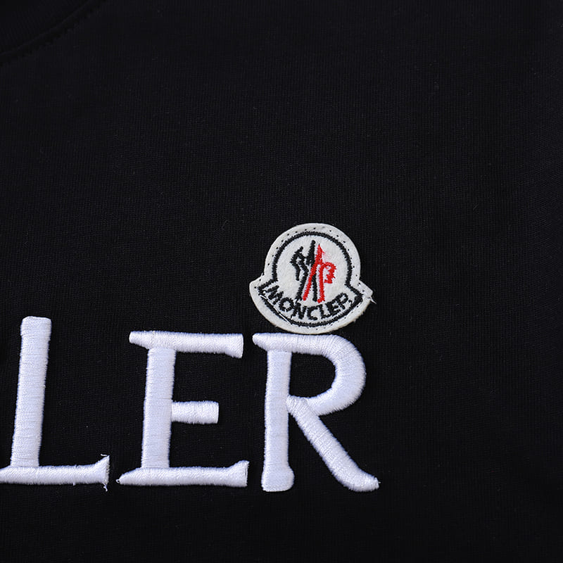 Camiseta Moncler Enfant Logo Negra