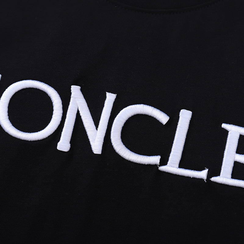 Camiseta Moncler Enfant Logo Negra