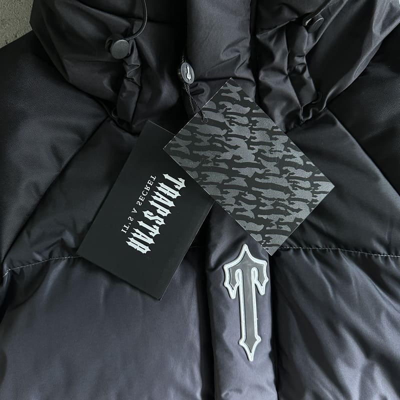 Chaqueta Trapstar Irongate Arch Puffer Black Gradient