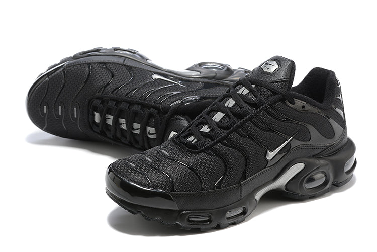 Tênis Air Max Plus Tn1 "Black Silver”