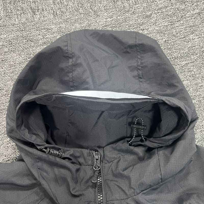 Chaqueta Synaworld Storm 'In My Bag' Negra