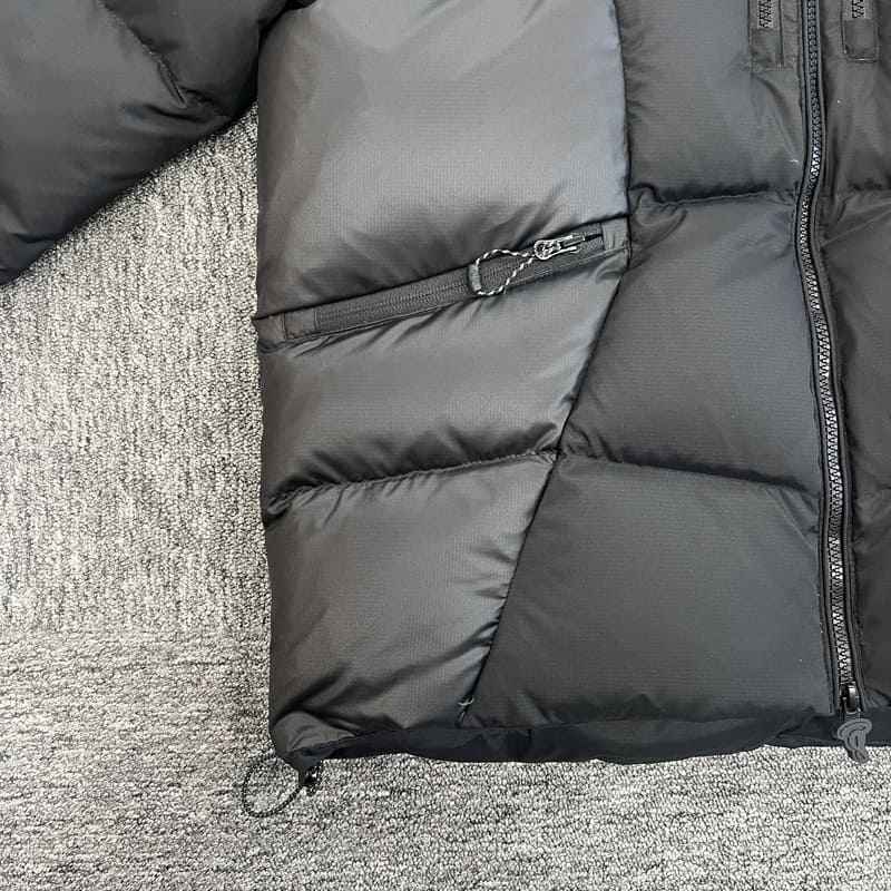 Chaqueta Puffer Synaworld Logo Wave Negra