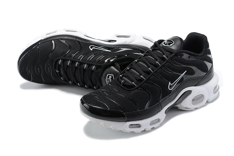 Tênis Air Max Plus Tn1 “Black White”