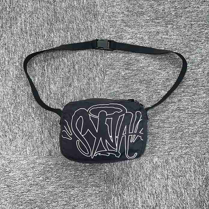 Chaqueta Synaworld Storm 'In My Bag' Negra