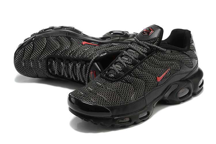 Tênis Air Max Plus Tn1 “Carbon Fiber”