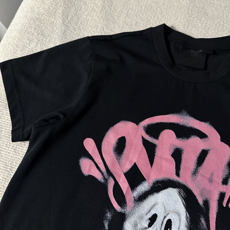 Disponible para entrega inmediata - Camiseta Synaworld Scream