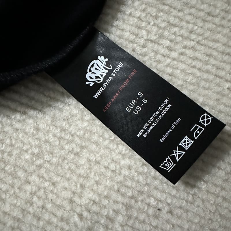 Disponible para entrega inmediata - Camiseta Synaworld Scream